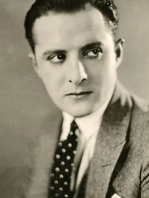 Gaston Glass