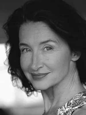 Anne Brochet