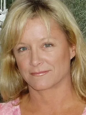 Annie Ellis