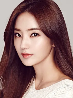 Han Chae-young