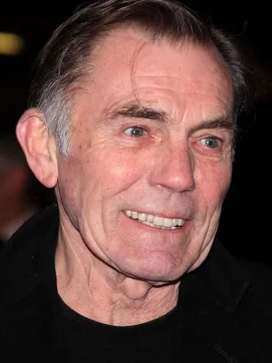 Maurice Roëves