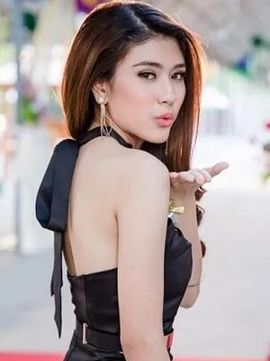 Parisaya Jaronetisat