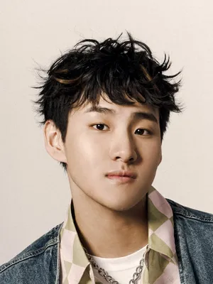 Jackson Yang