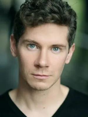 Karl Davies