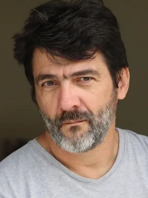 César Troncoso
