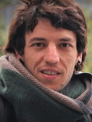 Jon Olivares