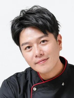 Yi Lee