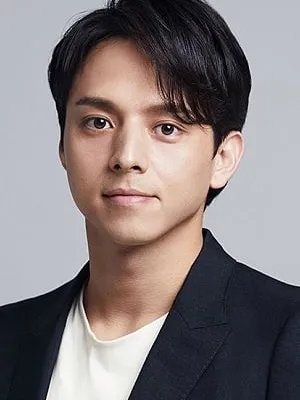 Shinnosuke Mitsushima