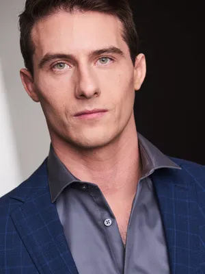 Andrew J Katers