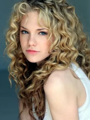 Mackenzie Mauzy