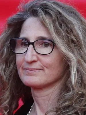 Valia Santella