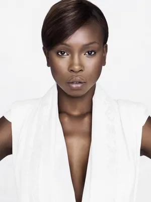 Yaya Deng