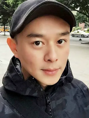 Jiufu Zhong