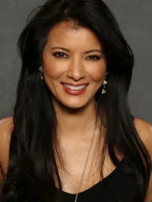 Kelly Hu