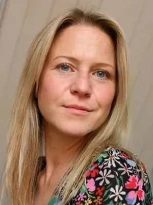 Kellie Bright