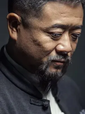 Professor Qin