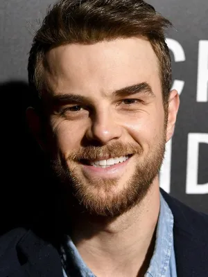 Nathaniel Buzolic