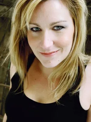 Samantha MacIvor