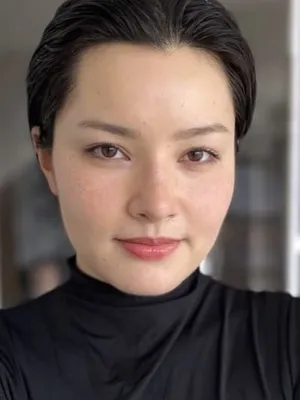 Ayumi Roux