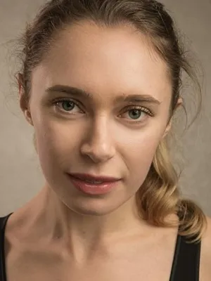 Lizzie Annis