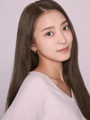 Yoon Bo-ra
