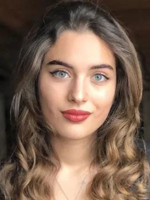 Çağla Şimşek