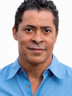 Dominic Hoffman