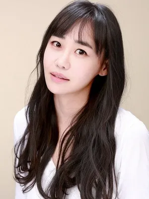 Kang Rae-yeon