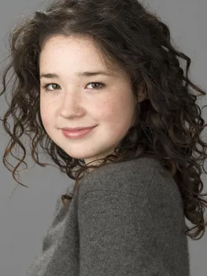Sarah Steele