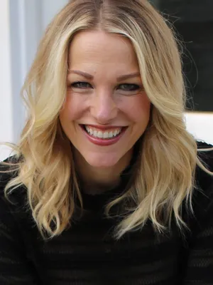 Lindsay Czarniak