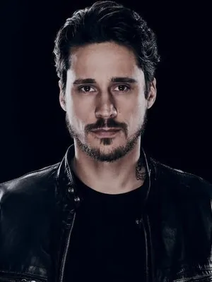 Peter Gadiot