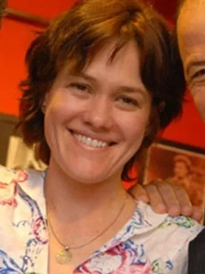 Flávia Lacerda