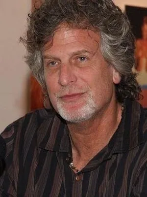 Paul Thomas