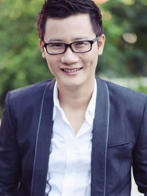 Hoàng Bách